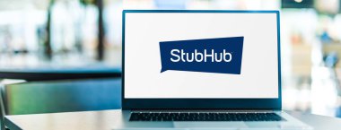POZNAN, POL - SEP 23, 2020: StubHub 'ın logosunu gösteren dizüstü bilgisayar, bir Amerikan bilet alım-satım şirketi