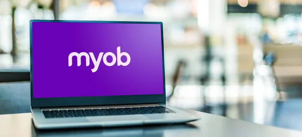 Poznan Pol Nov 2020 Laptop Computer Displaying Logo Myob Australian — Stock Photo, Image