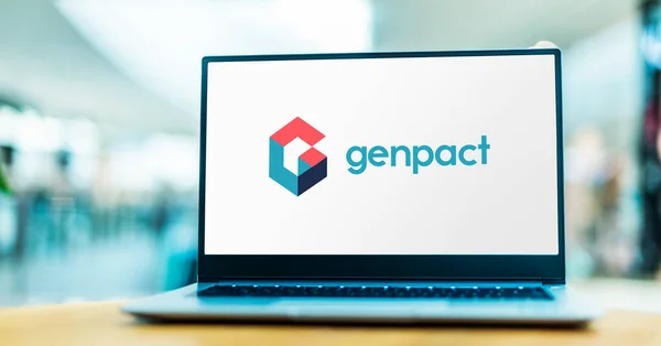 Poznan Pol Maj 2021 Bärbar Dator Visar Logotyp Genpact Amerikansk — Stockfoto