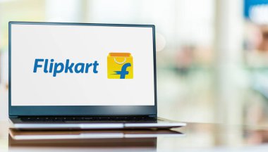 POZNAN, POL - SEP 23, 2020: Hindistan 'ın Bengaluru kentindeki bir Hint e-ticaret şirketi olan Flipkart' ın logosunu gösteren dizüstü bilgisayar