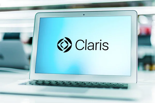 Poznan Pol Mar 2021 Laptopcomputer Met Logo Van Claris International — Stockfoto