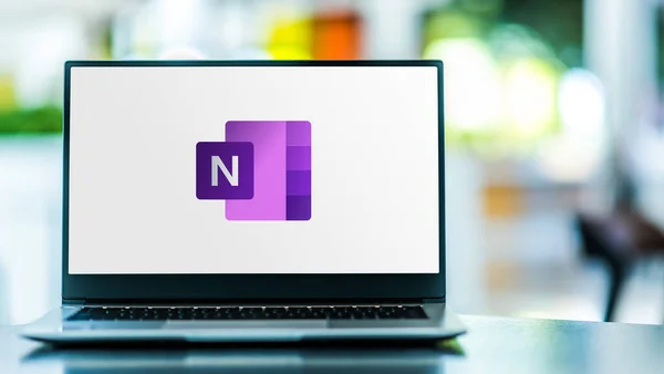 Poznan Pol Feb 2021 Ноутбук Компьютер Логотипом Программы Microsoft Onenote — стоковое фото