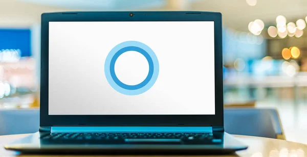 Poznan Pol Jul 2020 Laptop Mit Logo Von Cortana Einem — Stockfoto