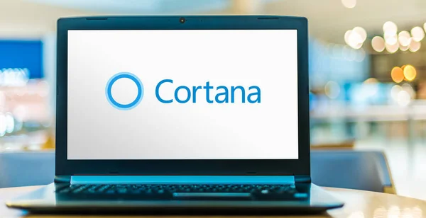 Poznan Pol Jul 2020 Ordinateur Portable Affichant Logo Cortana Assistant — Photo