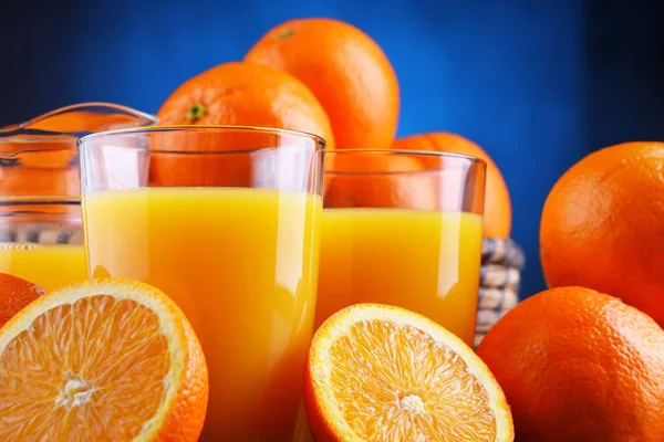 Verres Jus Orange Fraîchement Pressé Fruits — Photo