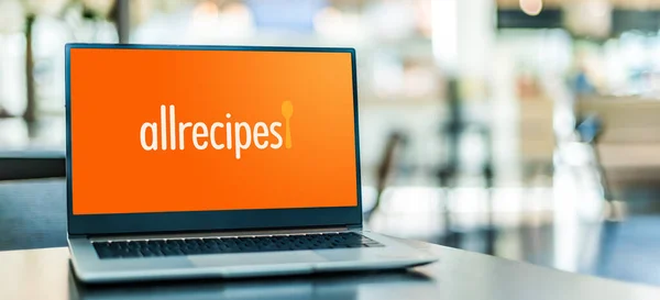 Poznan Pol Ene 2021 Computadora Portátil Que Muestra Logotipo Allrecipes — Foto de Stock