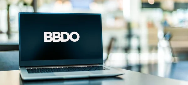 Poznan Pol Jan 2021 Laptop Computer Displaying Logo Bbdo Worldwide — 스톡 사진