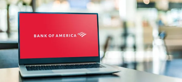 Познан Пол Jan 2021 Портативный Компьютер Логотипом Bank America Американского — стоковое фото