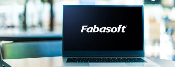 Poznan Pol Junio 2021 Computadora Portátil Que Muestra Logotipo Fabasoft —  Fotos de Stock