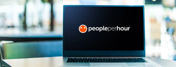 Poznan Pol Jun 2021 Комп Ютер Laptop Демонструє Логотип Peopleperhour — стокове фото