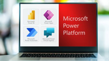 POZNAN, POL - 24 Mayıs 2022: Microsoft Power Platform aile ürünlerinin simgelerini gösteren dizüstü bilgisayar