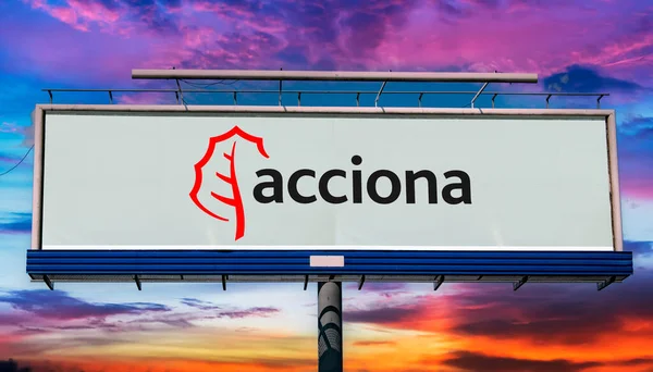 Poznan Pol Maggio 2022 Pubblicità Cartellone Pubblicitario Raffigurante Logo Acciona — Foto Stock