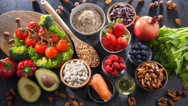 Cholesterol lowering food products. Diet increasing levels of high-density lipoprotein.