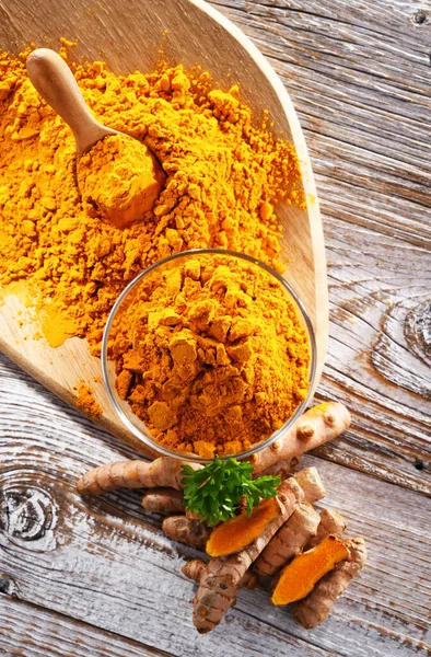 Composition Bowl Ground Turmeric Its Fresh Rhizome — Stock Photo, Image