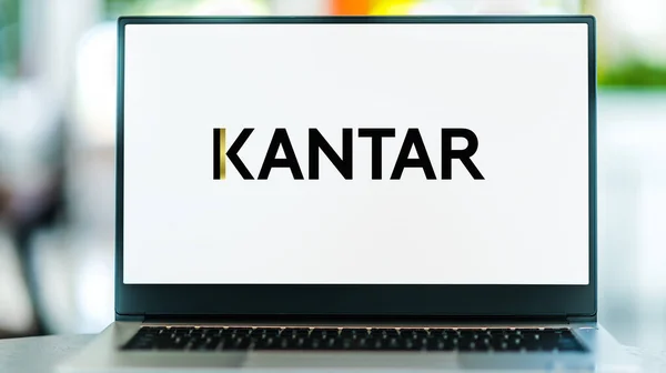 Poznan Pol Feb 2022 Laptop Computer Displaying Logo Kantar Group — Photo