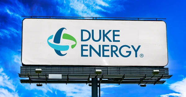 Poznan Pol Jul 2022 Advertisement Billboard Displaying Logo Duke Energy — Stock fotografie
