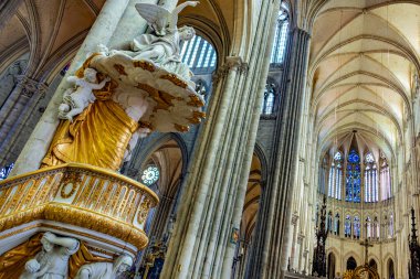 AMIENS, FRANCE - AUG 7, 2022: The interior of the Cathedral Basilica of Our Lady of Amiens, France