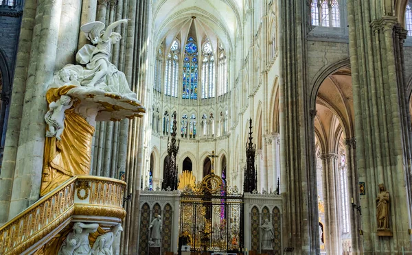 Amiens France Aug 2022 Interior Cathedral Basilica Our Lady Amiens — Stok fotoğraf