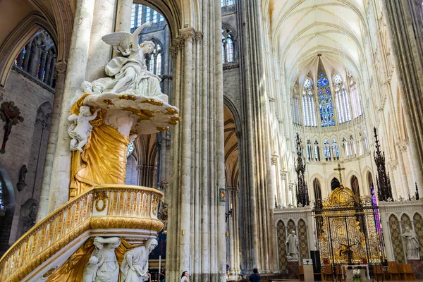 Amiens France Aug 2022 Interior Cathedral Basilica Our Lady Amiens — Stok fotoğraf