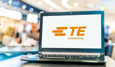 POZNAN, POL - AUG 2, 2022: Laptop computer displaying logo of TE Connectivity, an American Swiss-domiciled technology company that designs and manufactures connectors and sensors