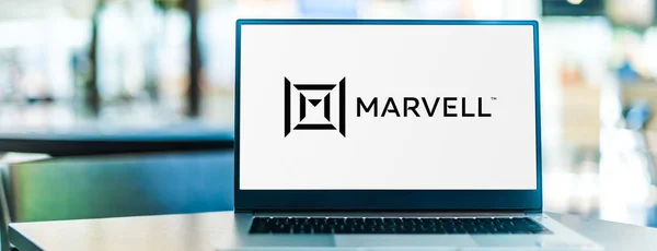 Poznan Pol Aug 2022 Ноутбук Компьютер Логотипом Компании Marvell Technology — стоковое фото