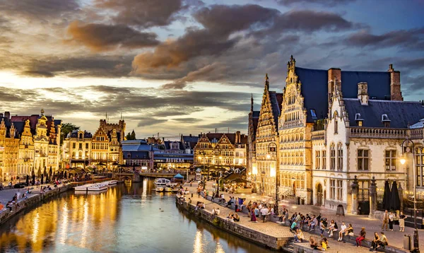 Ghent Belgia Aug 2022 Architektura Historycznego Centrum Gandawy Flamandzkim Regionie — Zdjęcie stockowe