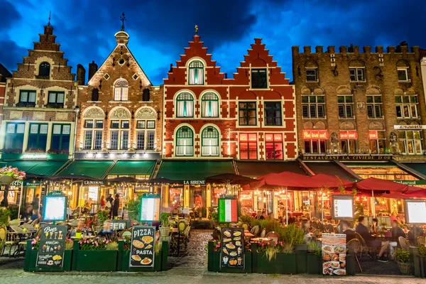 Bruges Belgia Aug 2022 Architektura Historycznego Rynku Brugii Flamandzkim Regionie — Zdjęcie stockowe