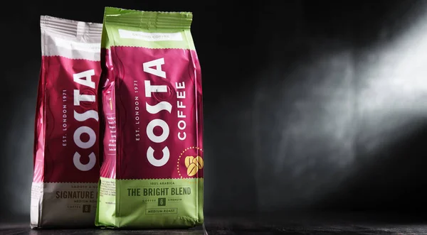 Poznan Polska Lipiec 2022 Paczki Costa Coffee Marki Brytyjskiej Międzynarodowej — Zdjęcie stockowe