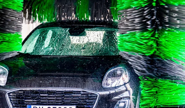 Vehicle Automatic Car Wash — Stock Photo, Image