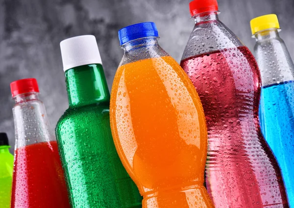 Plastic Bottles Assorted Carbonated Soft Drinks Variety Colors — Stock Photo, Image