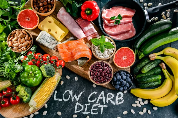 Kohlenhydratarme Diätprodukte Zur Gewichtsabnahme Empfohlen — Stockfoto