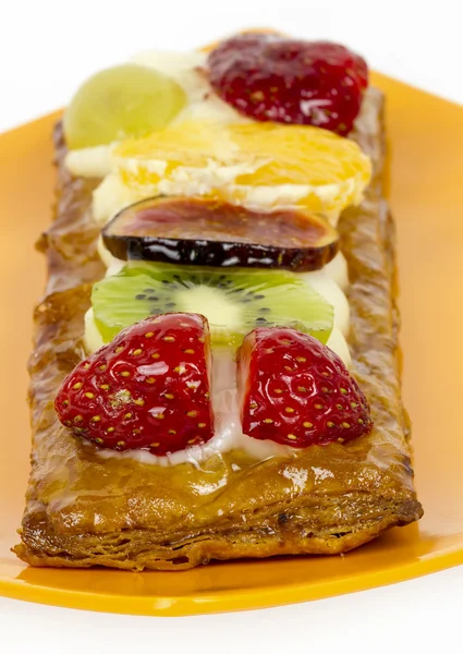 Crema pastelera y frutas —  Fotos de Stock