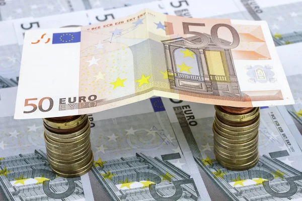 Casa hecha de dinero en euros — Foto de Stock