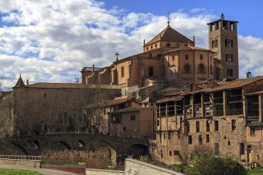 vic katedralde Roma köprüsü