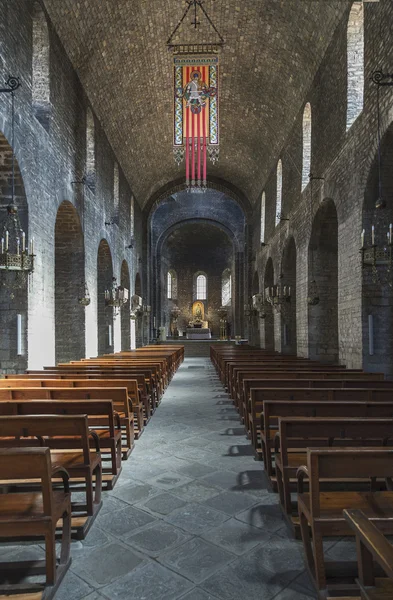 Przegląd wnętrza klasztoru Ripoll — Zdjęcie stockowe