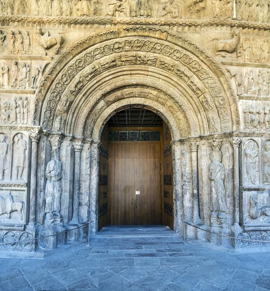 Ripoll monasterio fachada original — Foto de Stock