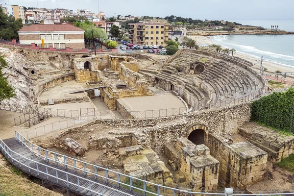 Ruinas del antiguo anfiteatro en Tarragona, España — Foto de Stock