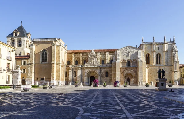 Collegiate Church of San Isidoro — Stock Photo, Image