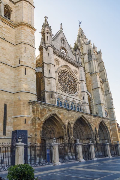 Cathedral of Leon — Stock Photo, Image