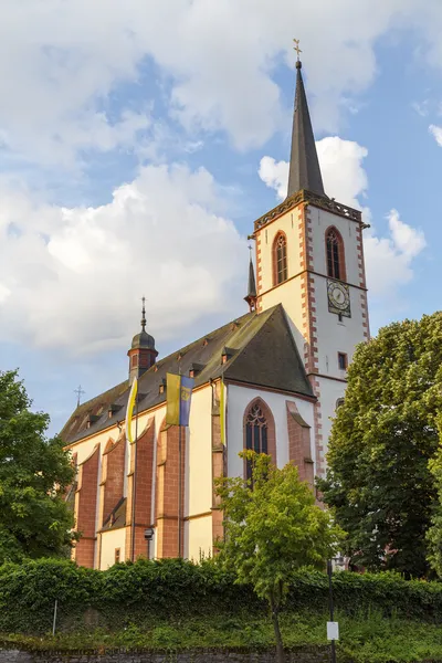 Iglesia en la ciudad de Klausen — Foto de Stock