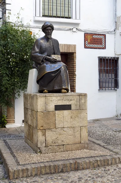 Statue of Maimonides in Cordoba, Spain. — Stock Photo, Image