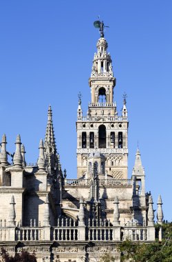 Giralda Kulesi, çan kulesine sevilla Katedrali