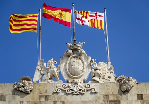 A város barcelona Spanyolország címere — Stock Fotó