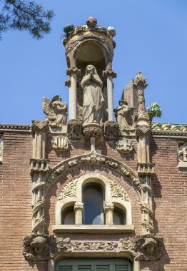 Hastane de la santa creu ben de sant pau