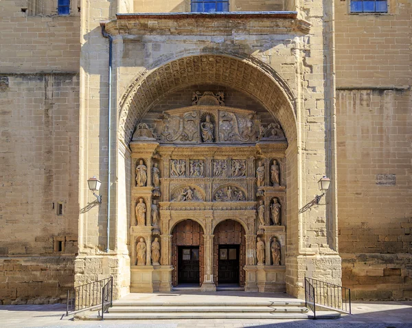 Parochie kerk van st. thomas de apostel in haro — Stockfoto