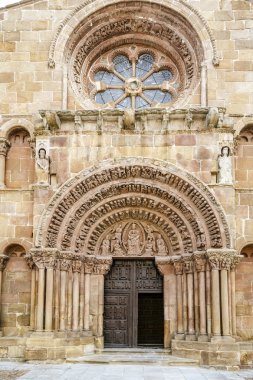 Romanesk kilise santo domingo soria
