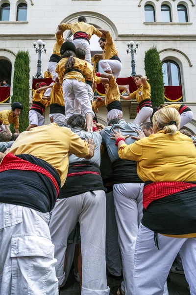 Castellers en fira arrop Badalona —  Fotos de Stock