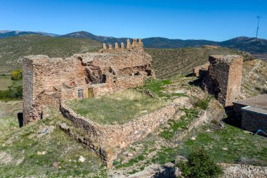 Aranda de Moncayo Kalesi, Zaragoza İspanya 'nın 12. yüzyıl kalesidir.