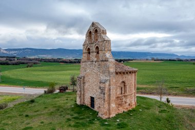 Parish Church, Ermita de San Facundo, in Los Barrios de BurebaBurgos Spain, in Romanesque style ve halk arasında Sanfagun olarak bilinen eser kategorisinde Kültürel Faiz Varlığı ilan etti.
