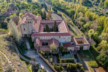 Santa Maria del Parral manastırı eski bina Segovia İspanya